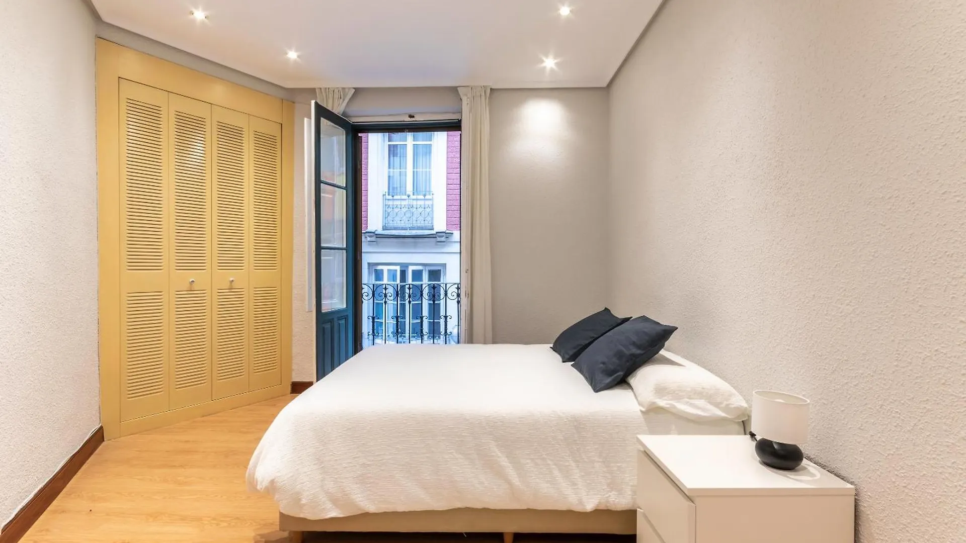 Apartamento Uribitarte Bilbao Spain